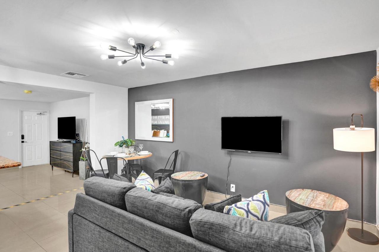 Ra Suites Pompano Beach Bagian luar foto
