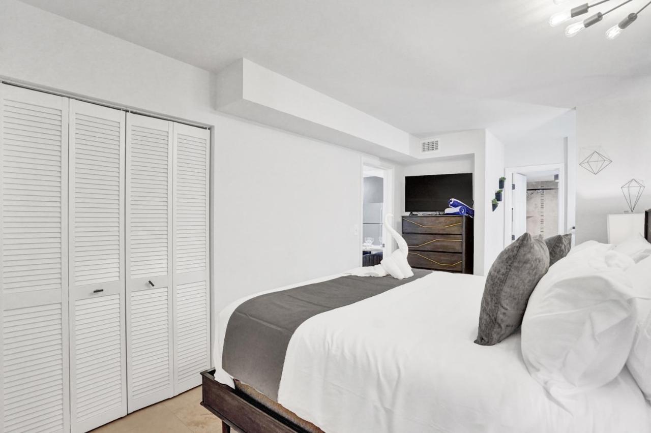 Ra Suites Pompano Beach Bagian luar foto