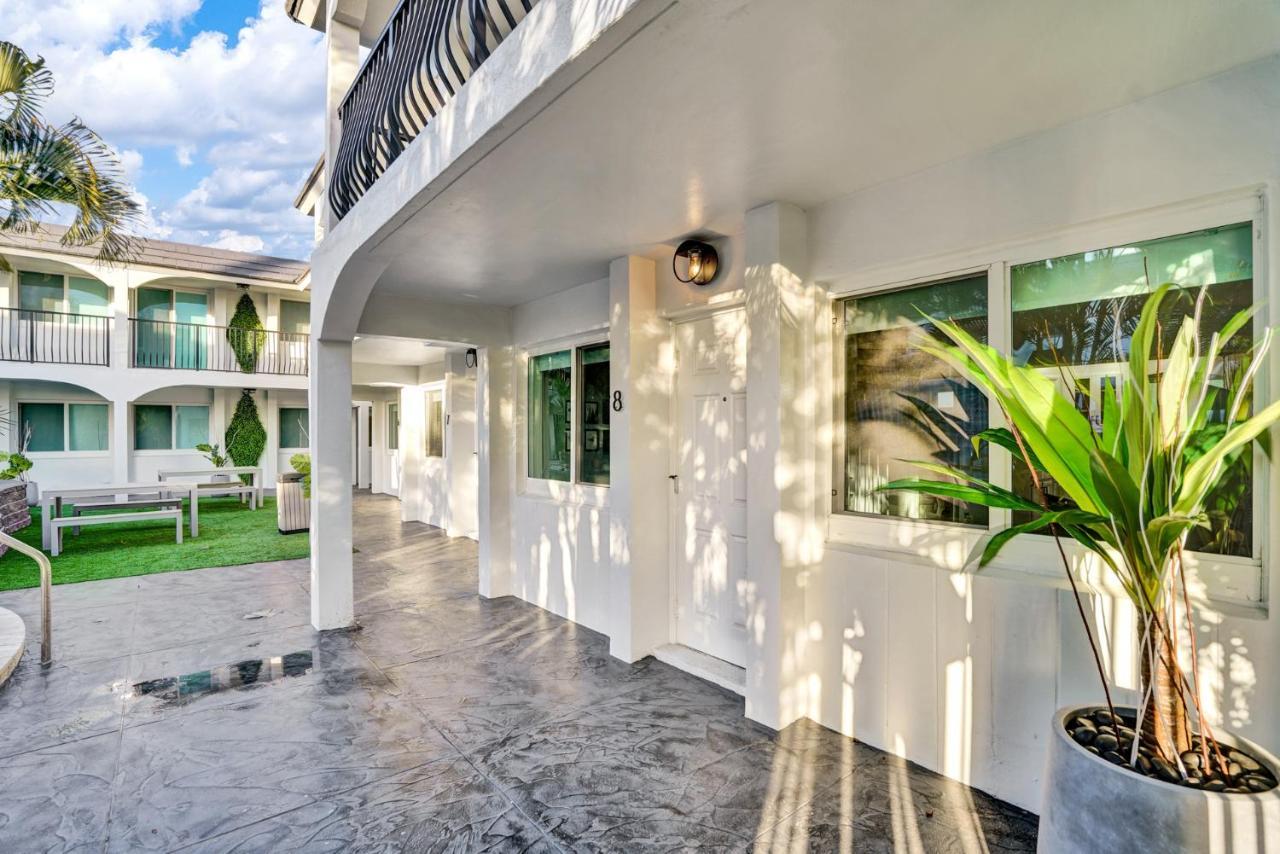 Ra Suites Pompano Beach Bagian luar foto